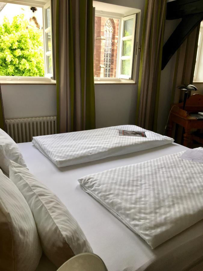 Alt Warburg Hotel Buitenkant foto