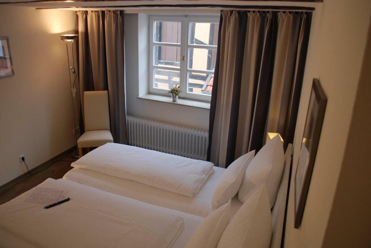 Alt Warburg Hotel Buitenkant foto